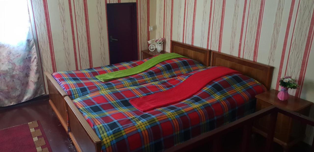 2 Santeli Turn Guest House Tbilisi Exterior photo